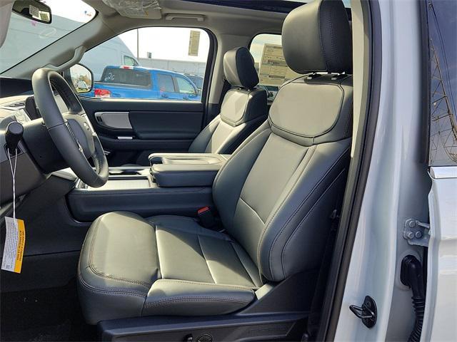 new 2025 Ford Expedition car, priced at $70,898