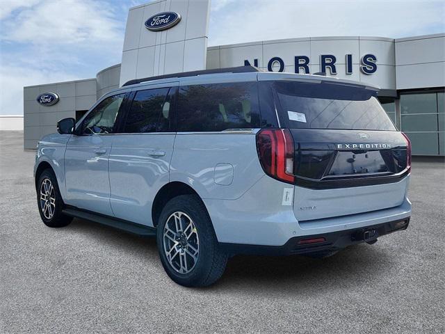 new 2025 Ford Expedition car, priced at $70,898
