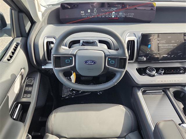 new 2025 Ford Expedition car, priced at $70,898
