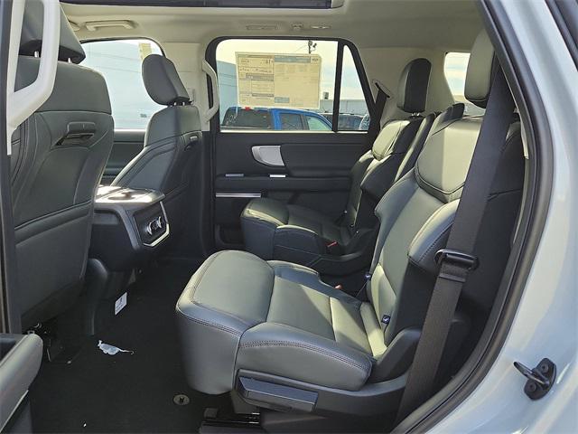 new 2025 Ford Expedition car, priced at $70,898