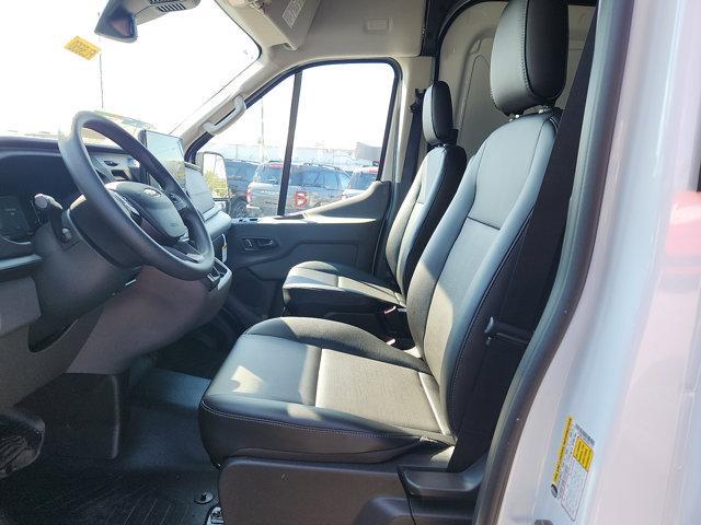 new 2026 Ford Transit-250 car