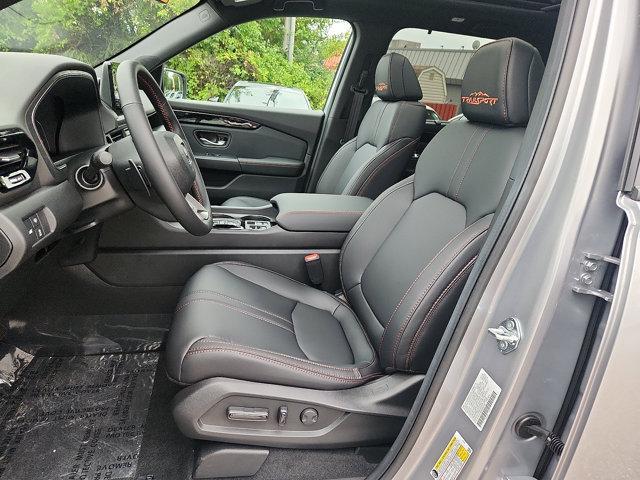new 2025 Honda Pilot car, priced at $47,747