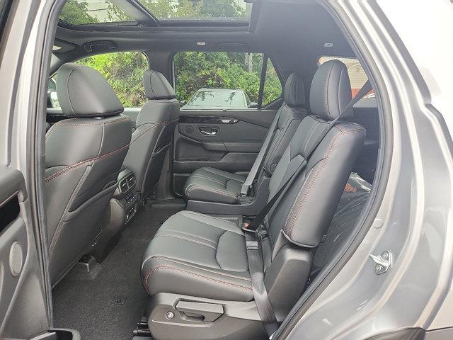 new 2025 Honda Pilot car, priced at $47,747