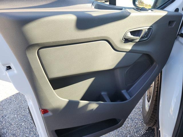 new 2026 Ford Transit-150 car