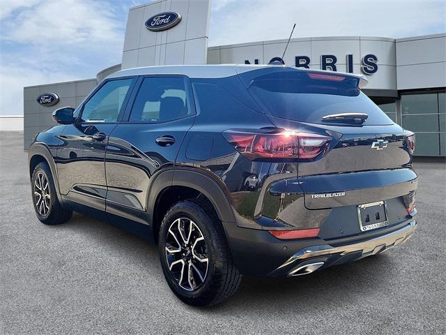 used 2024 Chevrolet TrailBlazer car, priced at $23,387