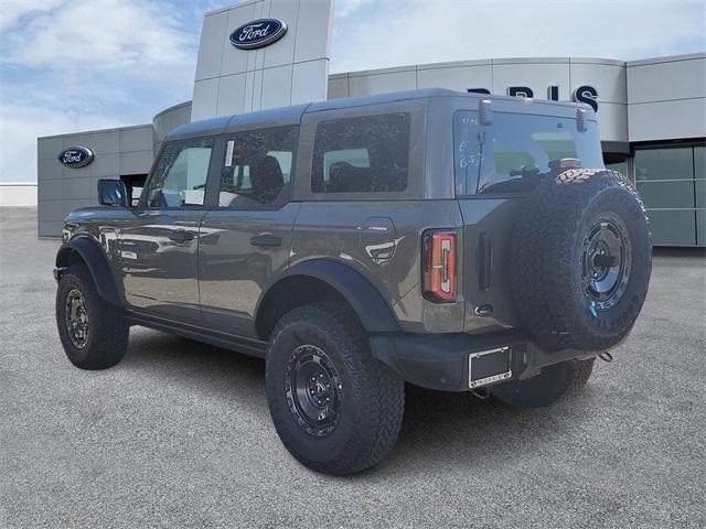 new 2025 Ford Bronco car, priced at $61,646