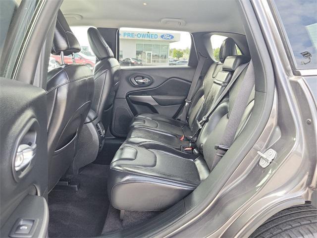 used 2019 Jeep Cherokee car, priced at $16,287