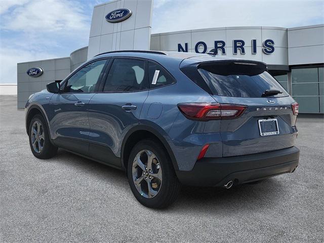 new 2025 Ford Escape car, priced at $30,045