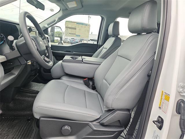 new 2025 Ford F-250 car, priced at $49,636