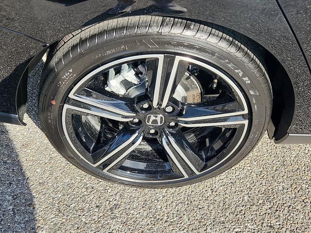 new 2025 Honda Accord Hybrid car, priced at $33,268