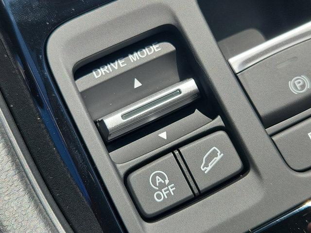 new 2025 Honda Pilot car, priced at $44,815