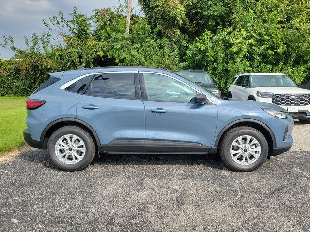 new 2024 Ford Escape car, priced at $30,000