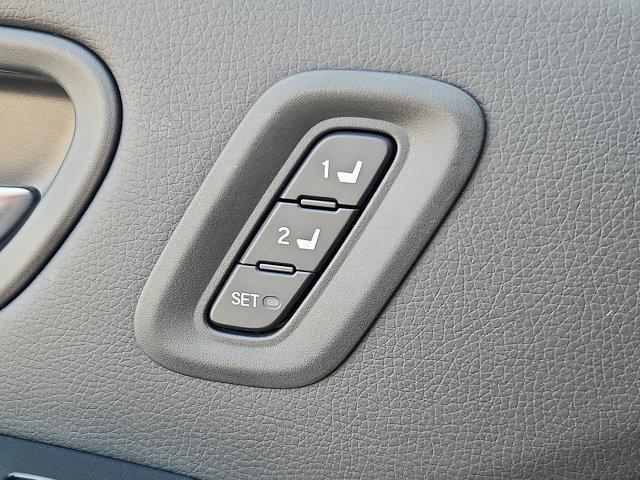 new 2025 Honda Pilot car, priced at $44,268