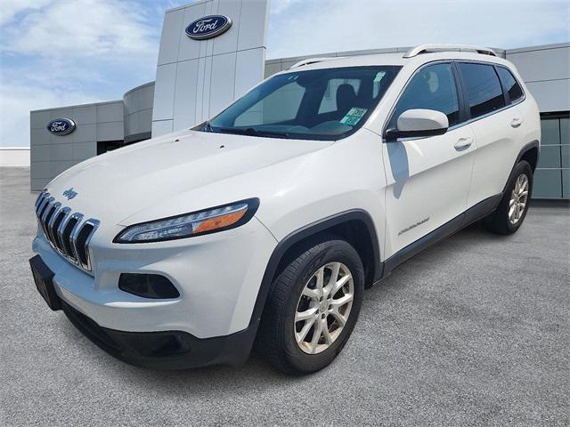 used 2016 Jeep Cherokee car, priced at $11,887