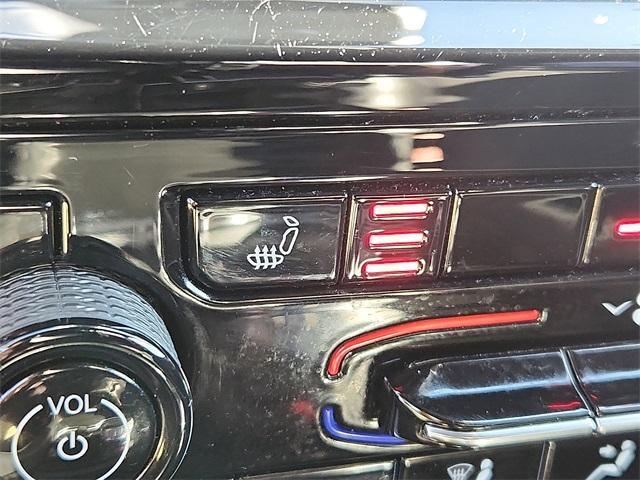 used 2024 Jeep Grand Cherokee L car, priced at $28,787