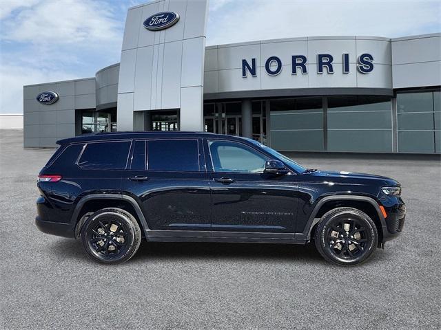 used 2024 Jeep Grand Cherokee L car, priced at $28,787