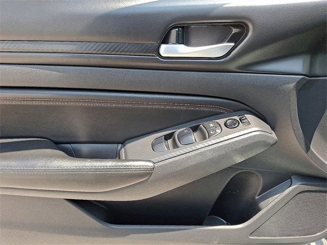 used 2022 Nissan Altima car, priced at $19,287