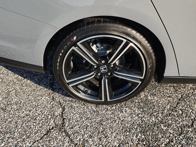 new 2025 Honda Accord Hybrid car, priced at $33,700