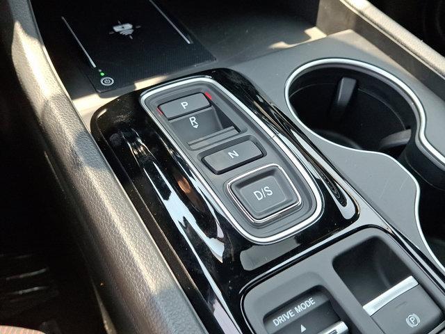 new 2025 Honda Pilot car, priced at $51,981