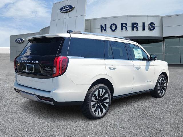 new 2025 Ford Expedition car, priced at $77,995