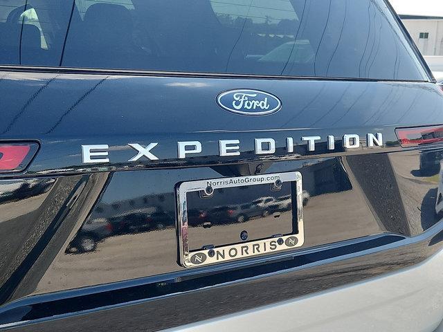 new 2025 Ford Expedition car, priced at $77,995