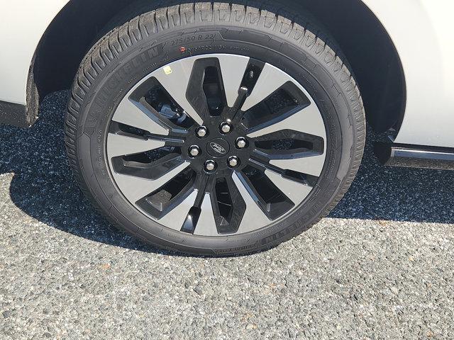 new 2025 Ford Expedition car, priced at $77,995