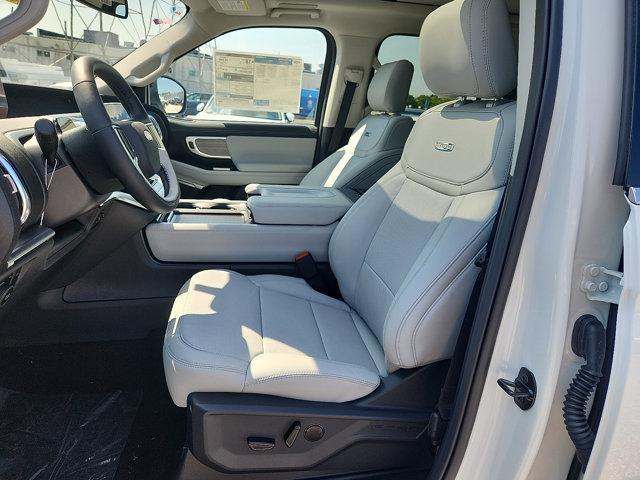 new 2025 Ford Expedition car, priced at $77,995