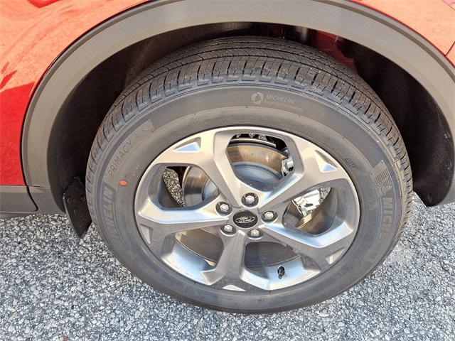 new 2025 Ford Escape car, priced at $33,075