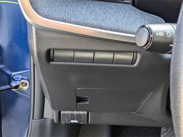 new 2025 Nissan Kicks car, priced at $27,044