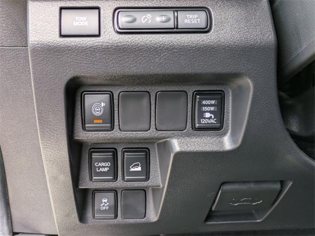 new 2025 Nissan Frontier car, priced at $40,538