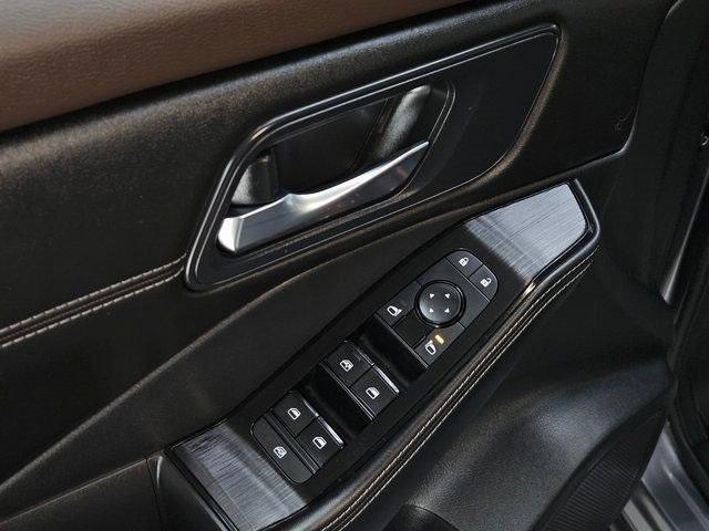 used 2022 Nissan Rogue car, priced at $21,999