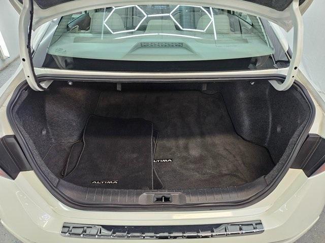 used 2022 Nissan Altima car, priced at $22,950