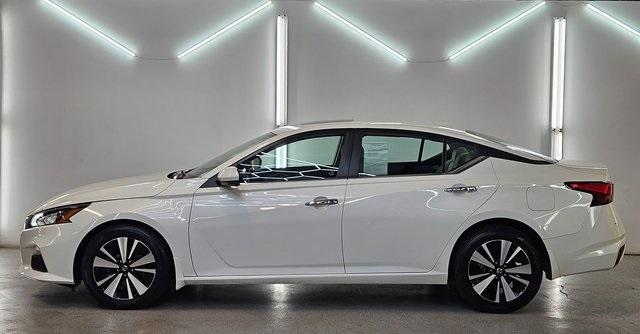 used 2022 Nissan Altima car, priced at $22,950