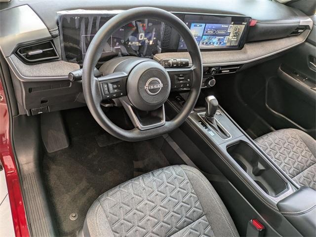 new 2025 Nissan Kicks car, priced at $27,107
