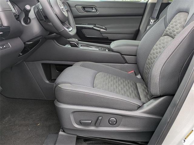 new 2025 Nissan Pathfinder car, priced at $42,065