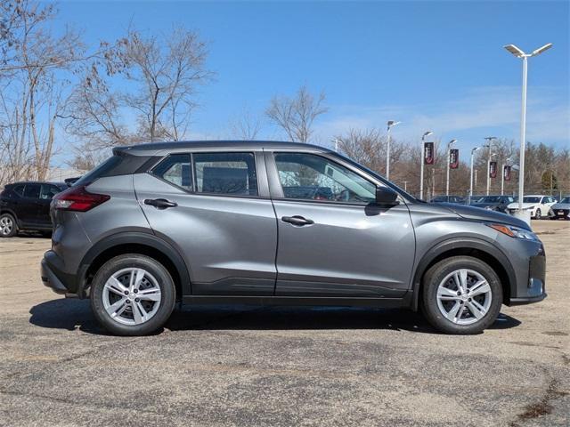 new 2025 Nissan Kicks Play car, priced at $23,286