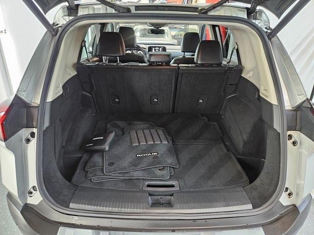 used 2021 Nissan Rogue car