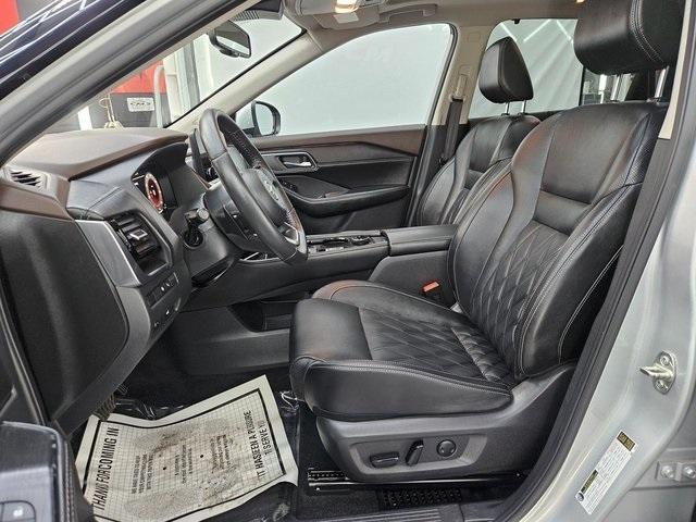 used 2021 Nissan Rogue car