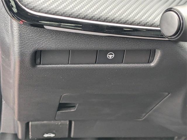 new 2025 Nissan Kicks car, priced at $28,966