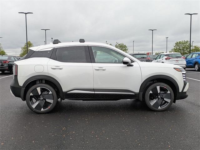 new 2025 Nissan Kicks car, priced at $29,561