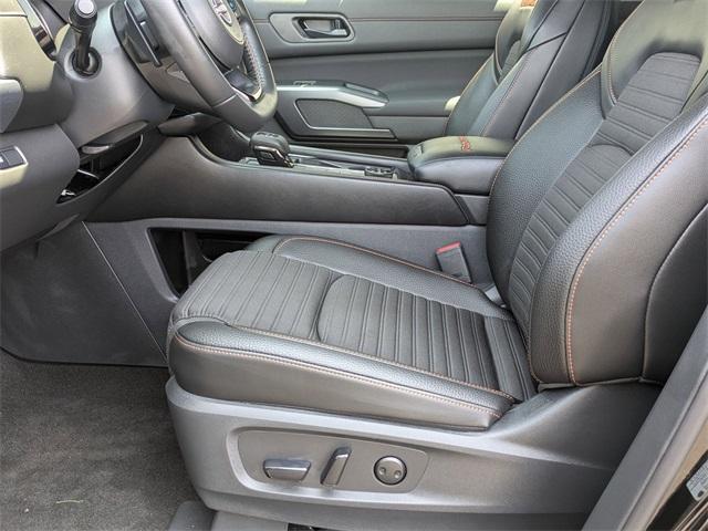 new 2025 Nissan Pathfinder car, priced at $42,767