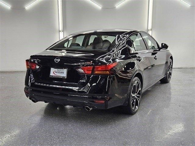 used 2023 Nissan Altima car, priced at $23,944