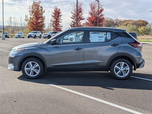 new 2025 Nissan Kicks Play car, priced at $20,530
