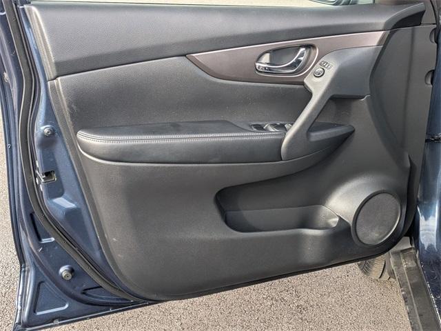 used 2015 Nissan Rogue car, priced at $13,997