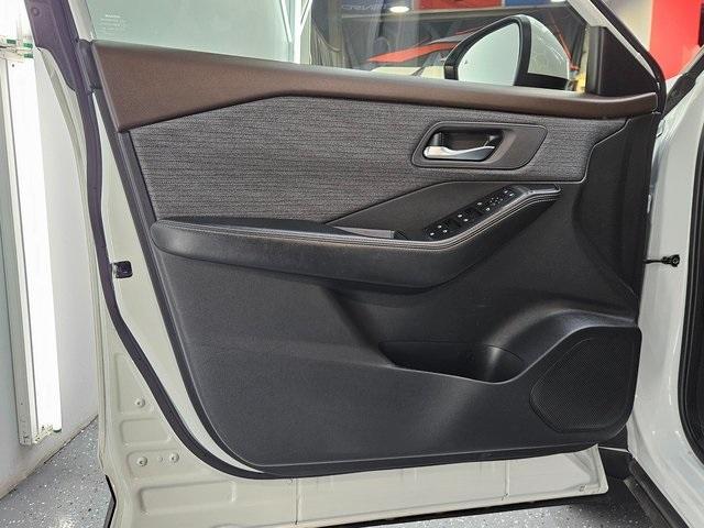 used 2023 Nissan Rogue car, priced at $22,999