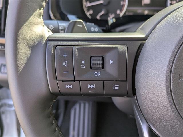 new 2025 Nissan Pathfinder car, priced at $36,211