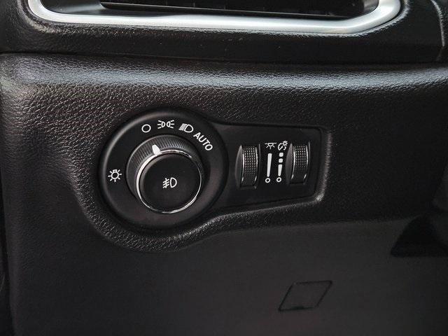 used 2020 Chrysler Pacifica car, priced at $17,994