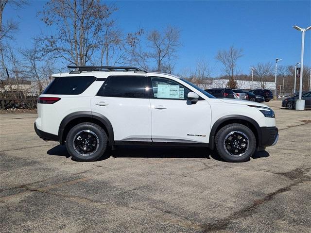 new 2025 Nissan Pathfinder car, priced at $44,082