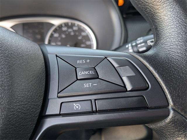 new 2025 Nissan Kicks Play car, priced at $23,286
