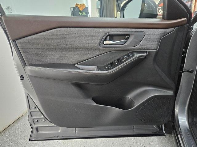 used 2022 Nissan Rogue car, priced at $23,298